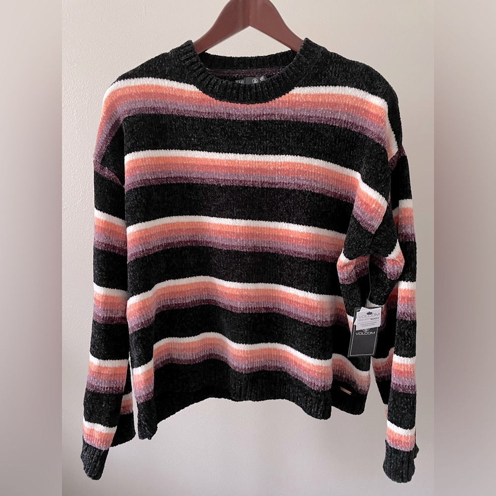 Women’s Volcom Sweater
